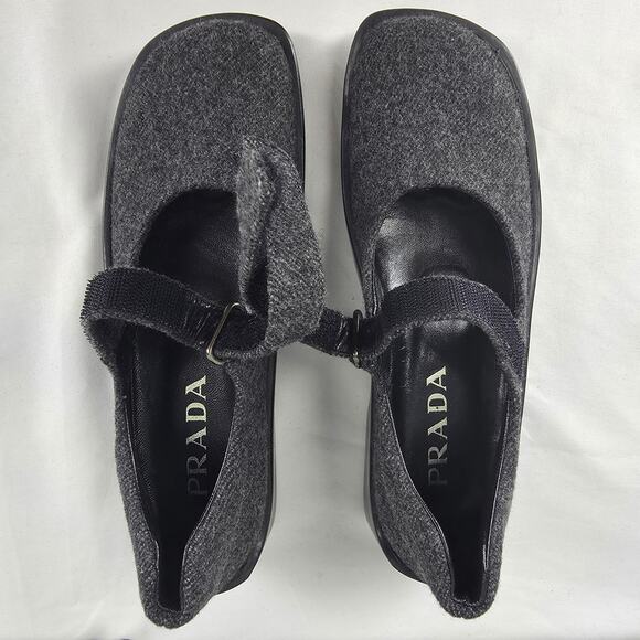 PRADA WOMEN’S VINTAGE 90s MARY JANE WOOL FLATS W/ SQUARE TOE SIZE US 5 – ITALY - Picture 8 of 16